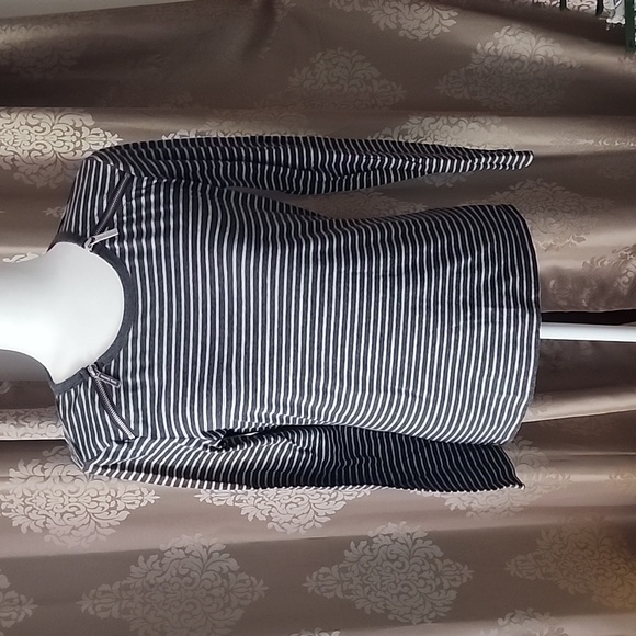 Michael Kors Grey stripped silver zipper top - Picture 4 of 7